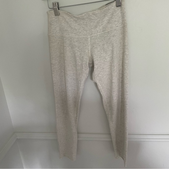 Lululemon Heathered Grey Cotton Crop Leggings Wunder Under Sz 6 - Picture 3 of 9